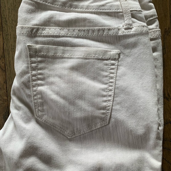 Mossimo Size 1 white crop pant . - Picture 4 of 6